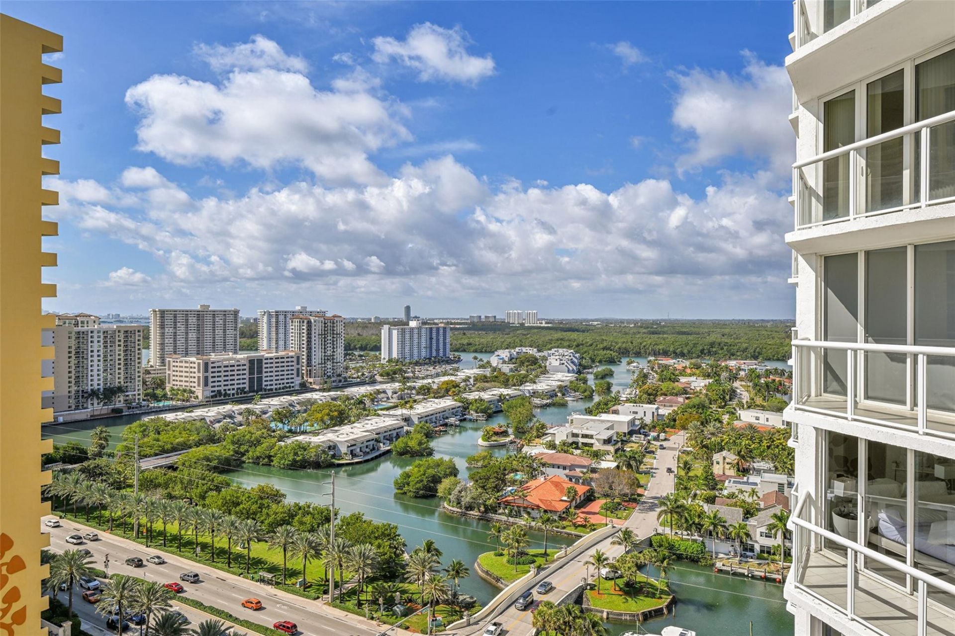 16425 Collins Avenue, Unit 2011, Sunny Isles Beach, FL 33160 Photo