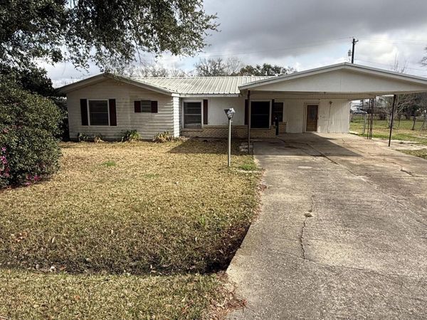 110 Felicie Drive , Lafayette, LA 70506