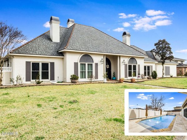 708 Astor Place Drive, New Iberia, LA 70563