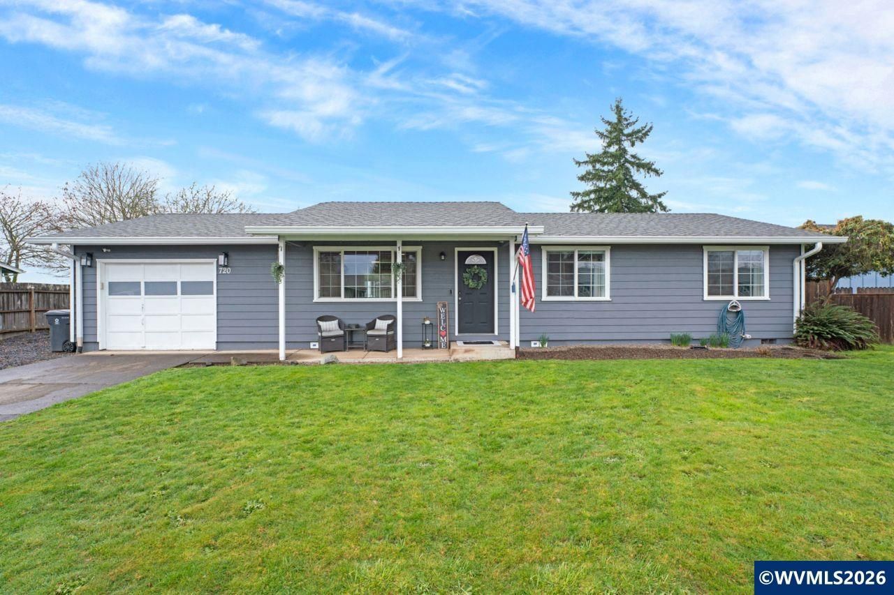 720 W Airway Rd, Lebanon, OR 97355 Main Photo