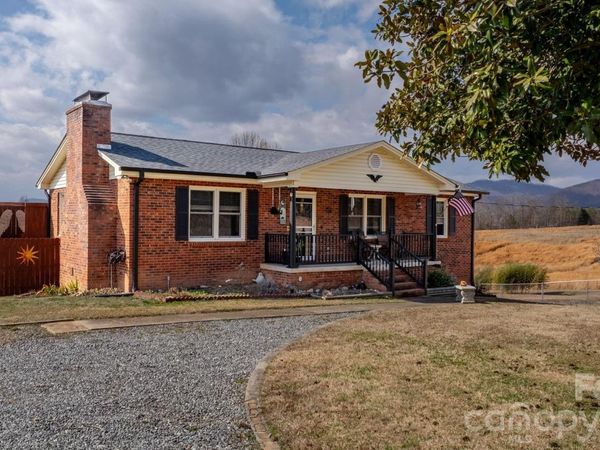 511 Crutchfield Road, Union Mills, NC 28167