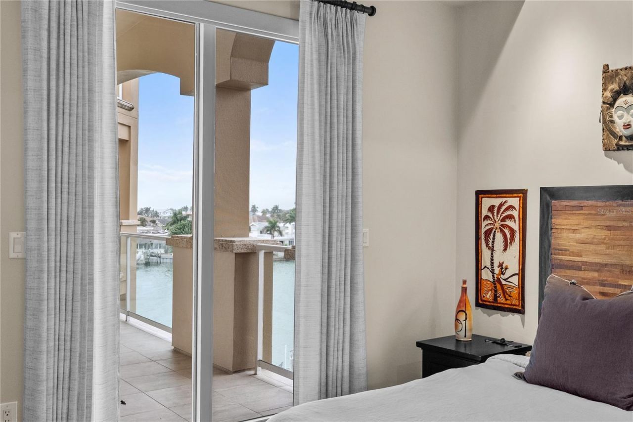 40 Bayview Court S, Unit 3, Saint Petersburg, FL 33711 Photo