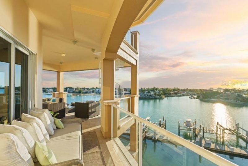 40 Bayview Court S, Unit 3, Saint Petersburg, FL 33711 Photo