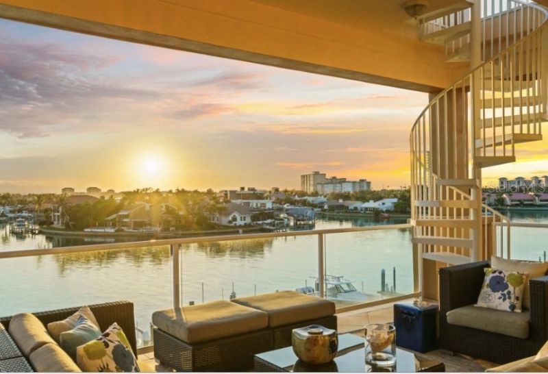 40 Bayview Court S, Unit 3, Saint Petersburg, FL 33711 Photo