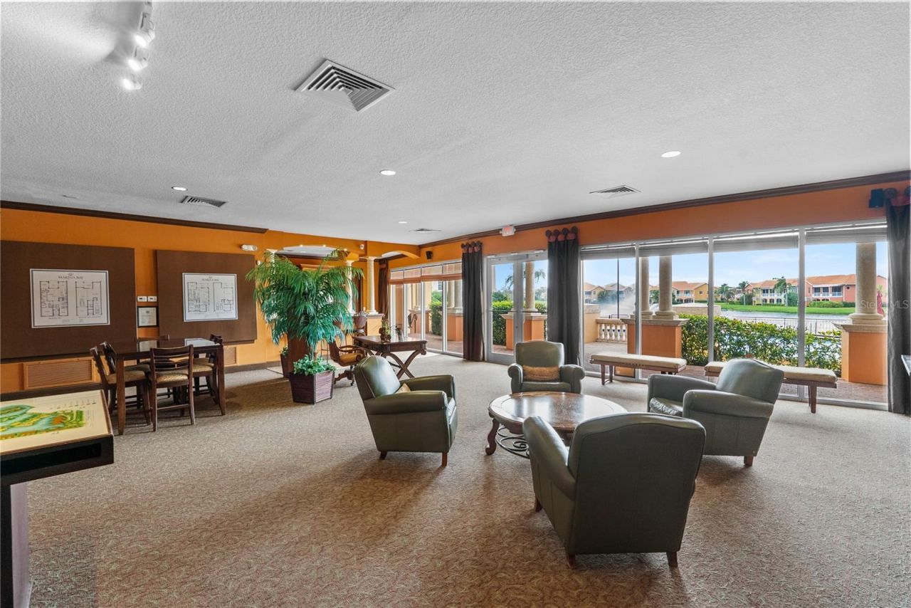 40 Bayview Court S, Unit 3, Saint Petersburg, FL 33711 Photo