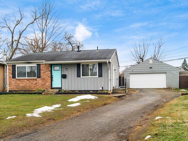 757 Ivorton Road S, Columbus, OH 43207