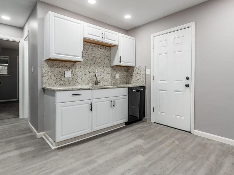 757 Ivorton Road S, Columbus, OH 43207 Photo 15