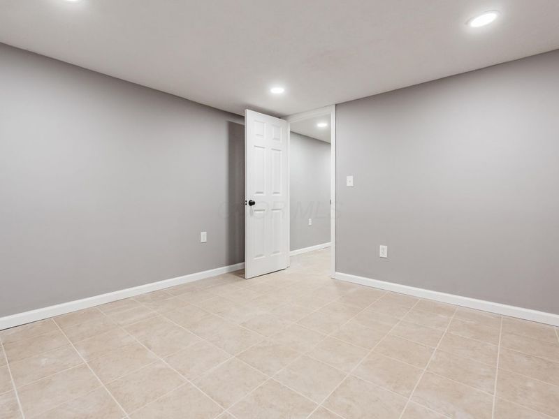 757 Ivorton Road S, Columbus, OH 43207 Photo 32