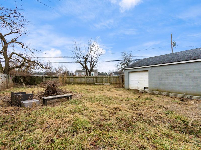 757 Ivorton Road S, Columbus, OH 43207 Photo 39