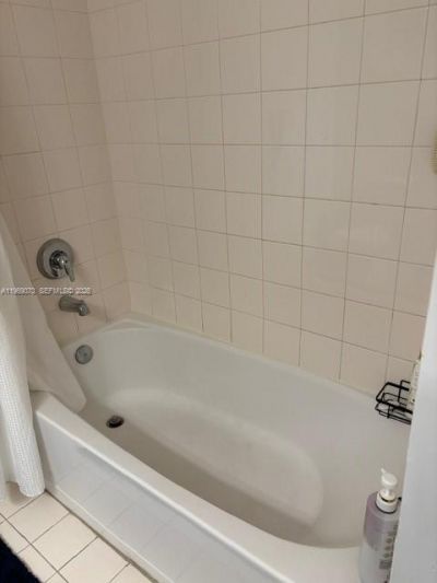 2101 Brickell Ave , Unit 1807, Miami, FL 33129 Photo