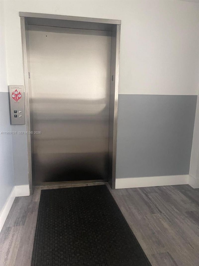 16500 Golf Club Rd , Unit 204, Weston, FL 33326 Photo