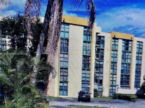 11750 SW 18th St, Unit 501-1, Miami, FL 33175