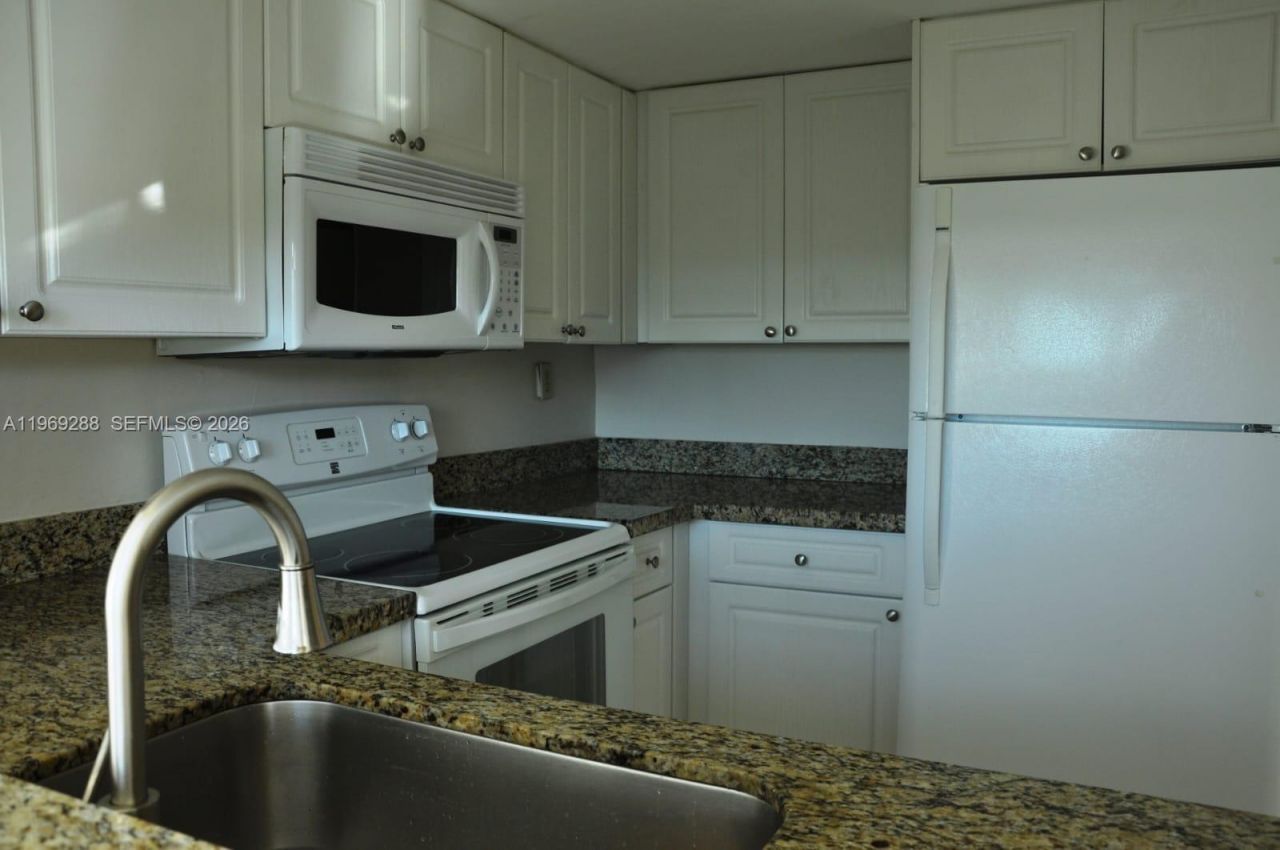 11750 SW 18th St, Unit 501-1, Miami, FL 33175 Photo