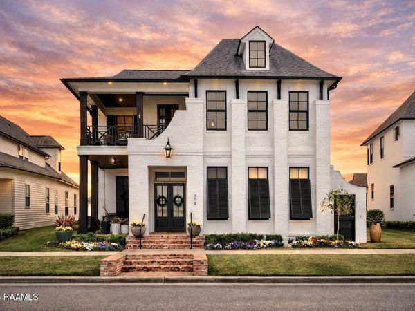 304 Bella Vista Parkway, Youngsville, LA 70592