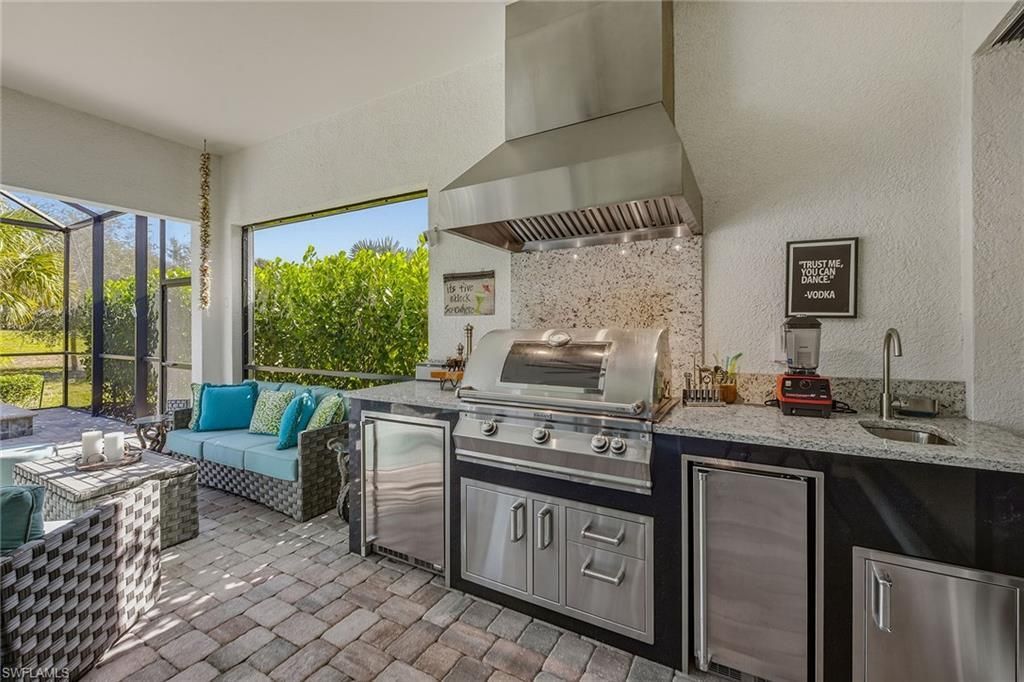 2730 Aviamar Cir, Naples, FL 34114 Photo