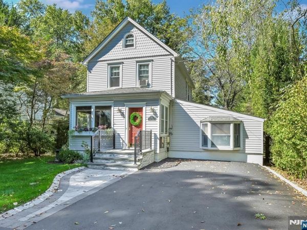 25 Maple Avenue, DEMAREST, NJ 07627