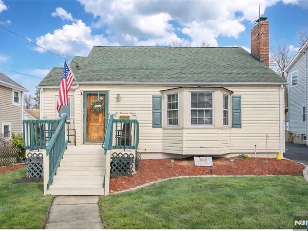 207 Westville Avenue, WEST CALDWELL, NJ 07006