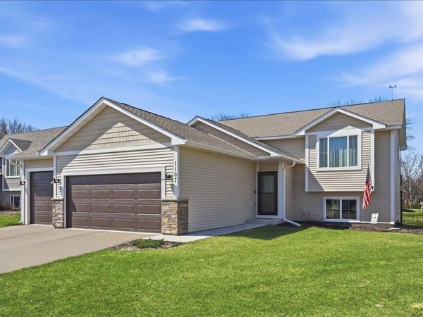 1107 Rich River Way, New Richmond, WI 54017