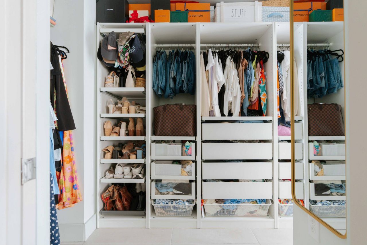 242 W Poplar Street Photo 18