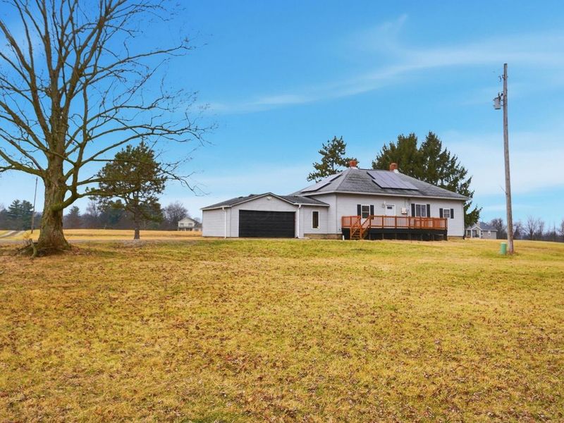 4840 Tschopp Road NE, Lancaster, OH 43130 Photo 1