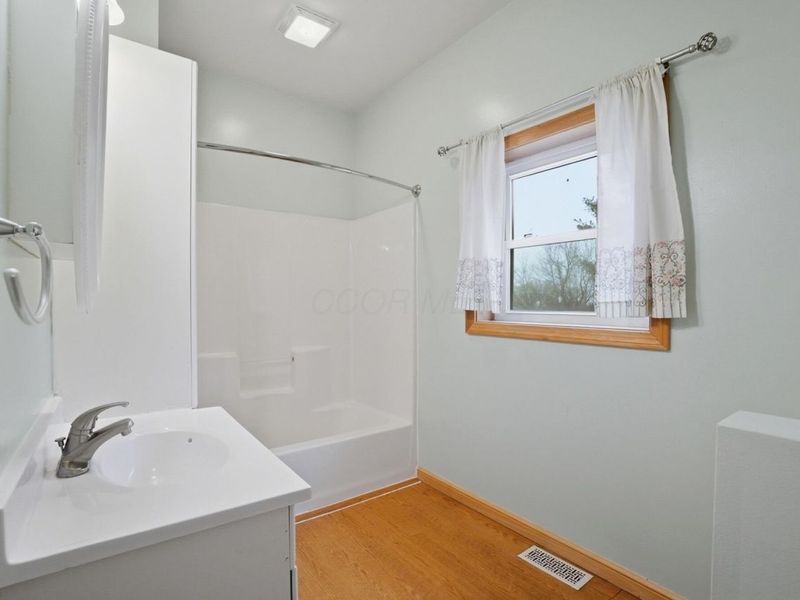 4840 Tschopp Road NE, Lancaster, OH 43130 Photo 28