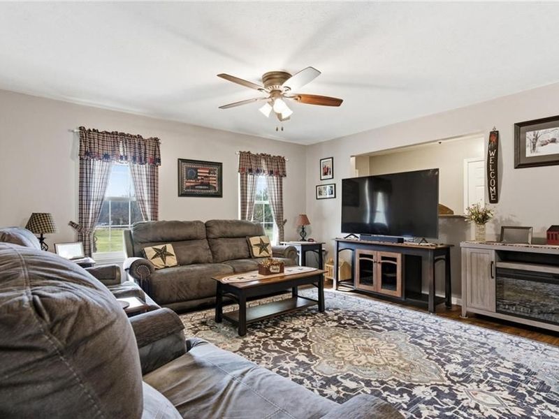 5396 Fischer Road, Clarksville, OH 45113 Photo 12