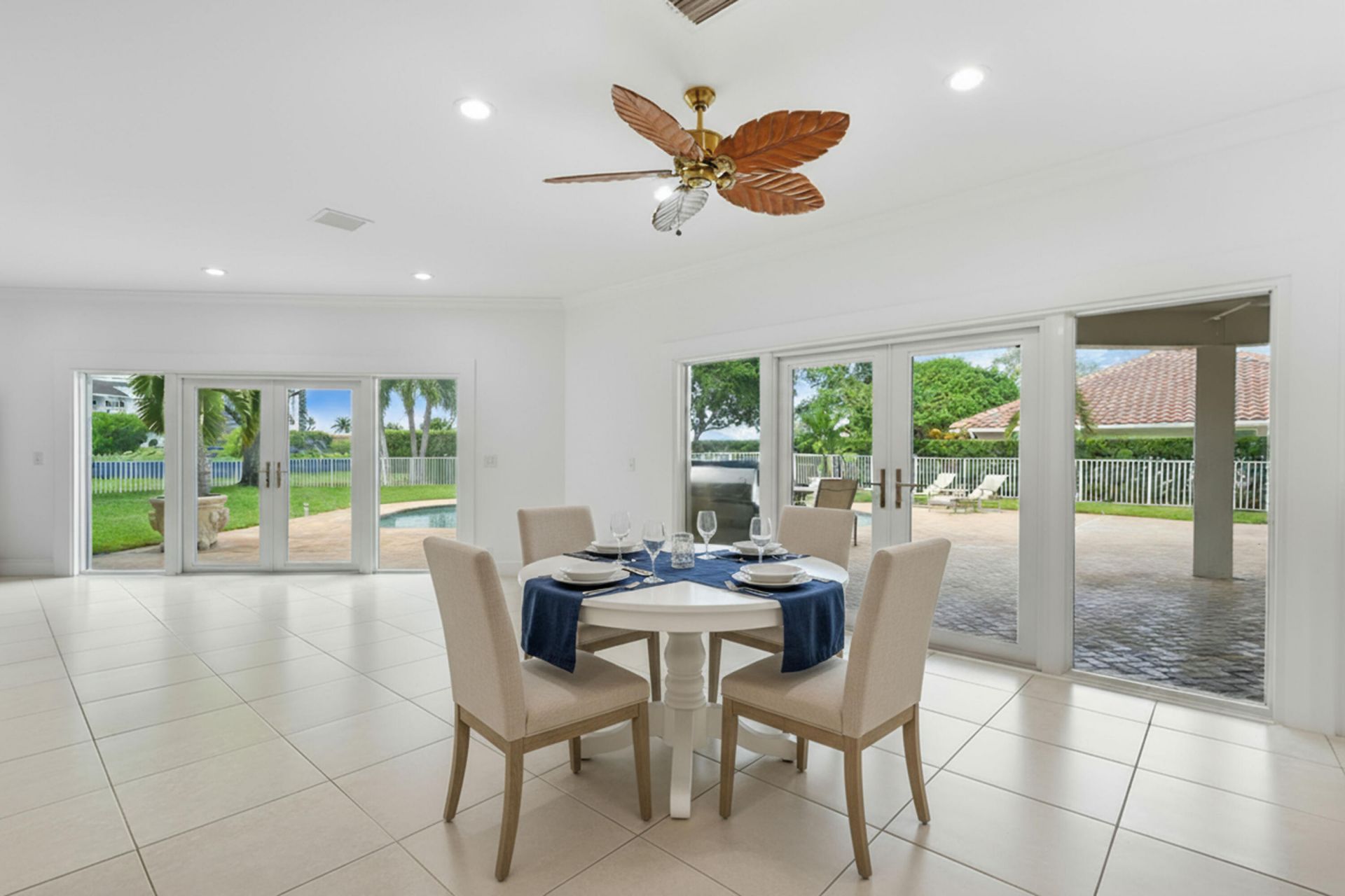 2801 Embassy Drive, West Palm Beach, FL 33401 Photo