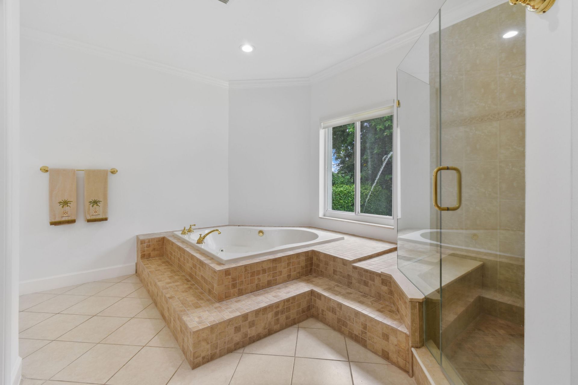 2801 Embassy Drive, West Palm Beach, FL 33401 Photo