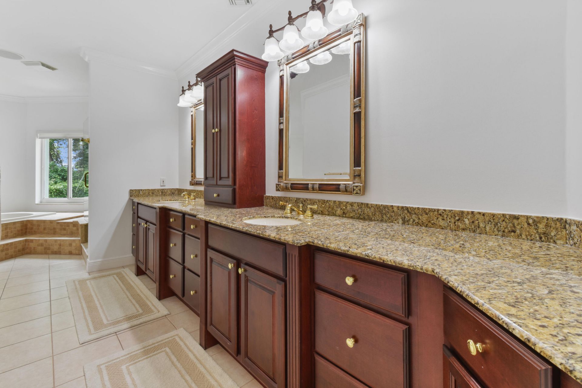 2801 Embassy Drive, West Palm Beach, FL 33401 Photo