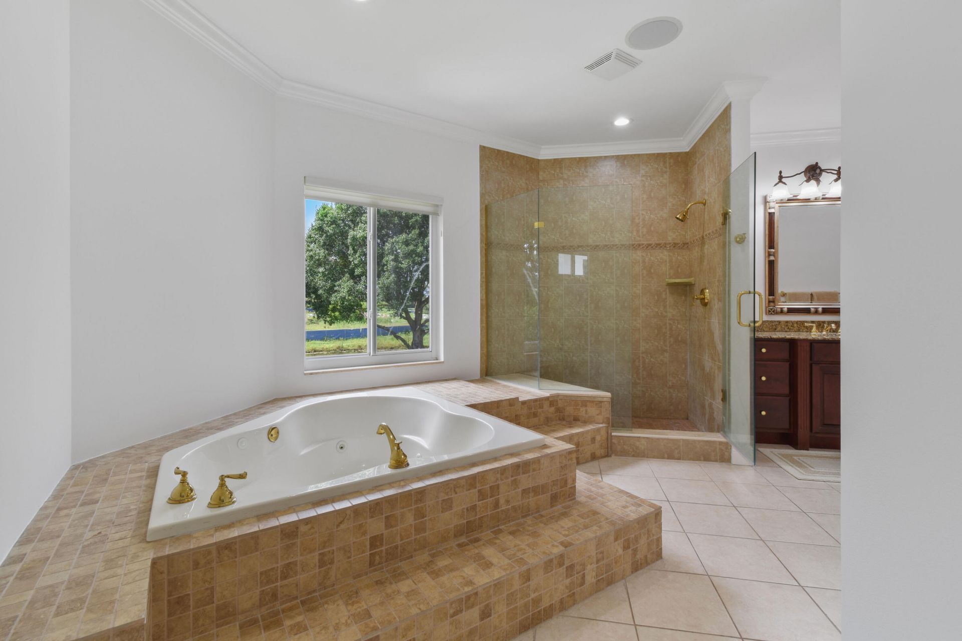 2801 Embassy Drive, West Palm Beach, FL 33401 Photo