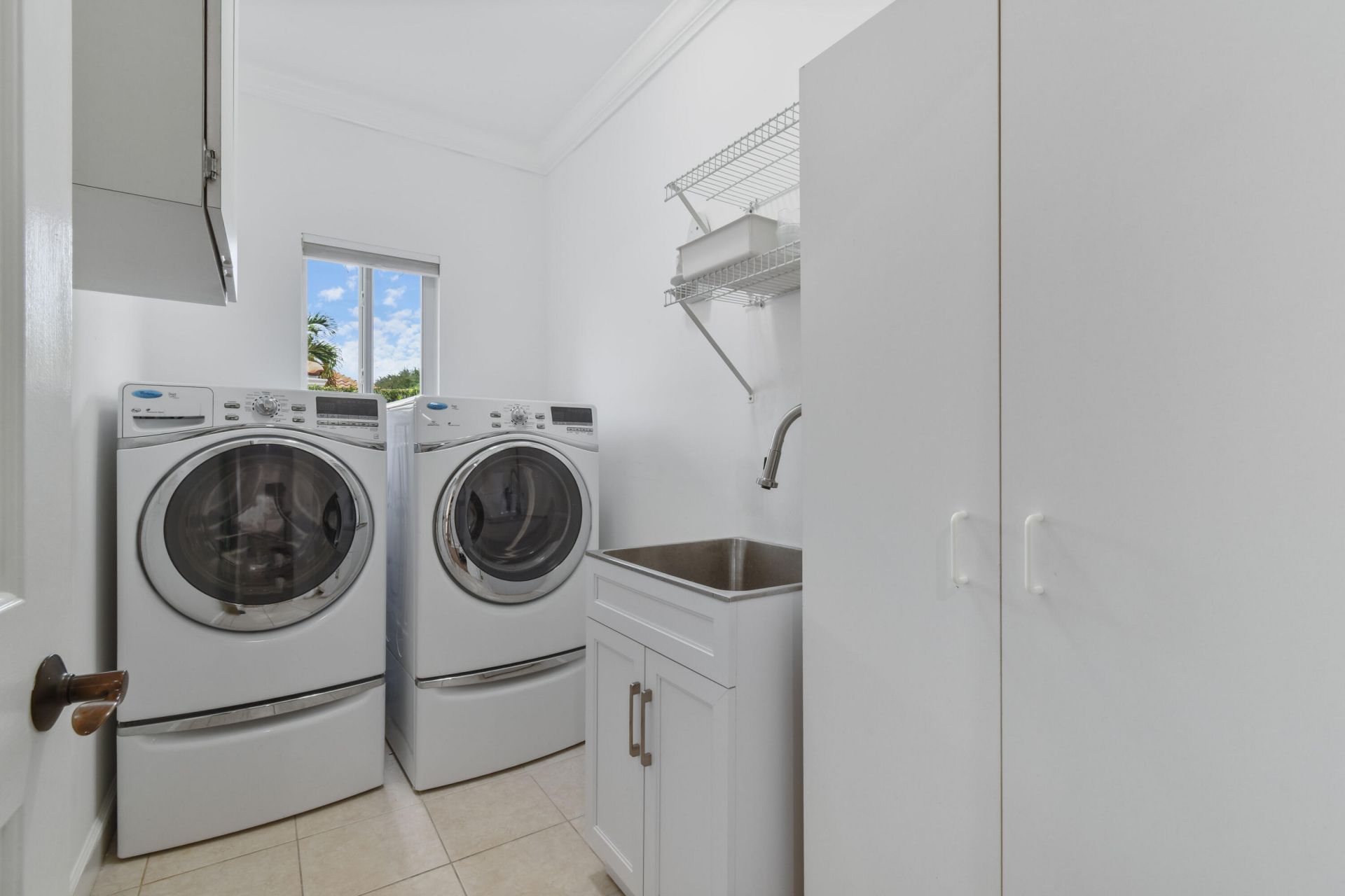 2801 Embassy Drive, West Palm Beach, FL 33401 Photo