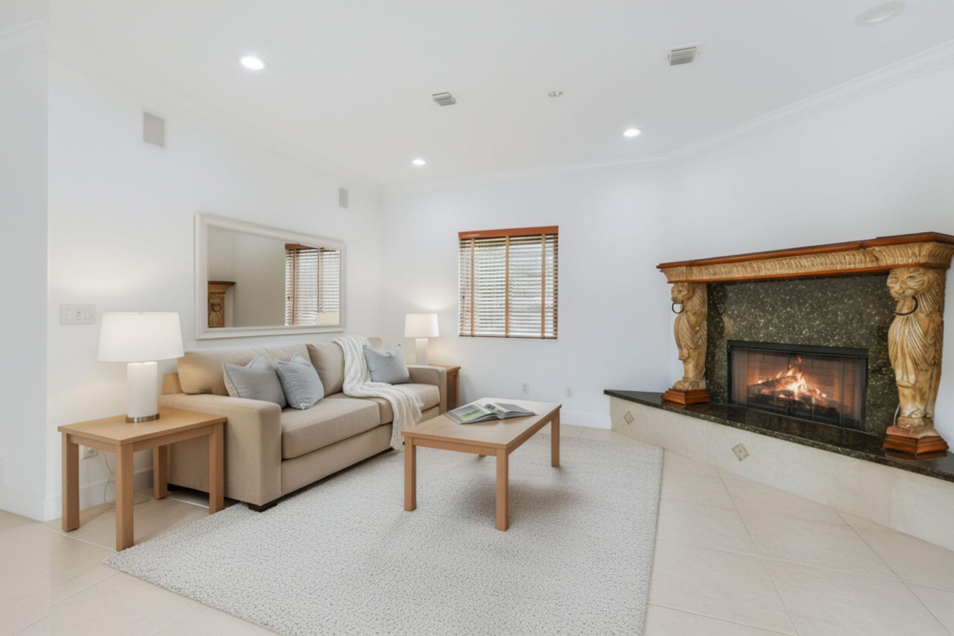 2801 Embassy Drive, West Palm Beach, FL 33401 Photo