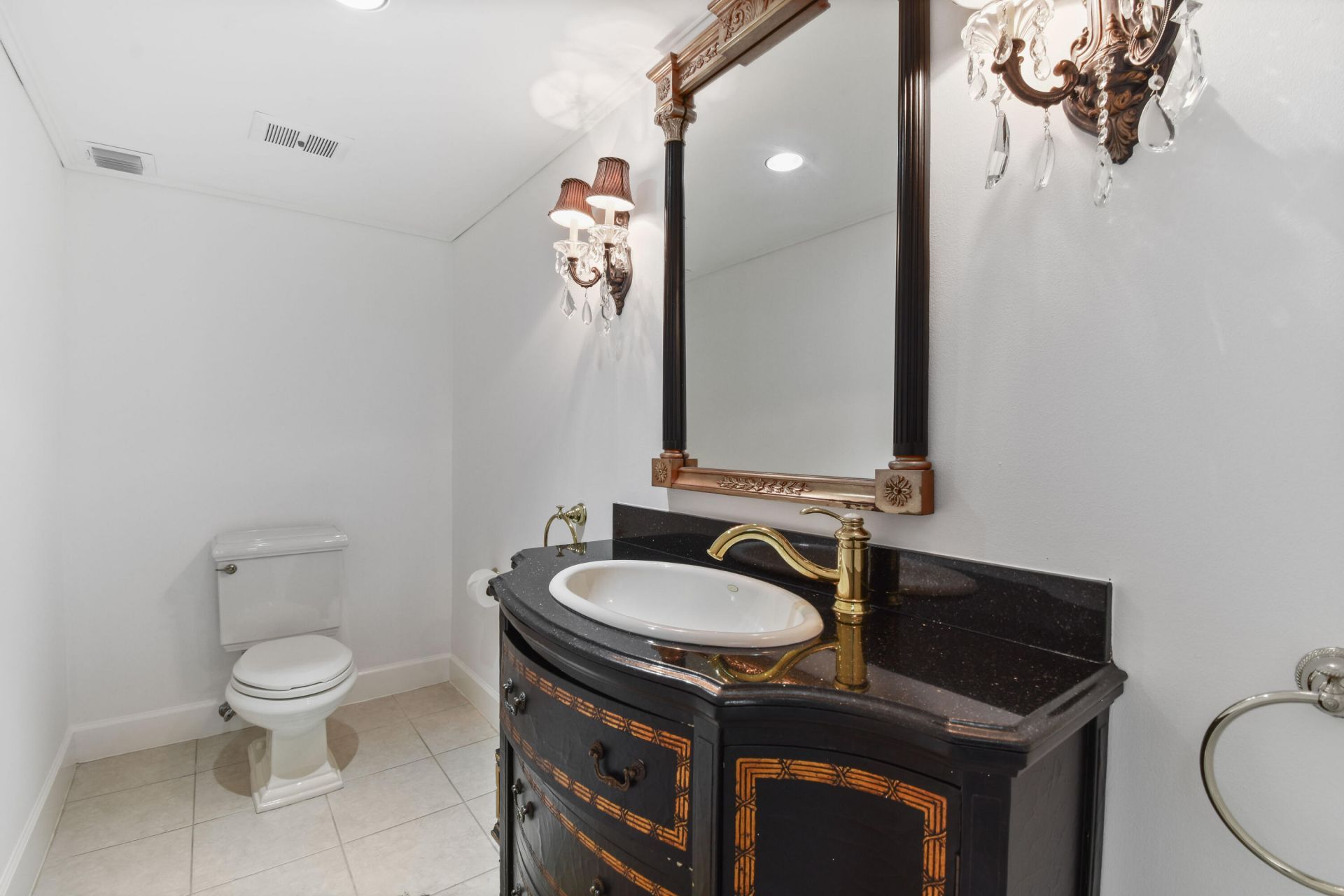 2801 Embassy Drive, West Palm Beach, FL 33401 Photo