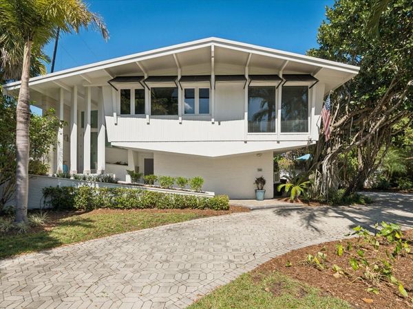 2609 NE 8th Street, Fort Lauderdale, FL 33304