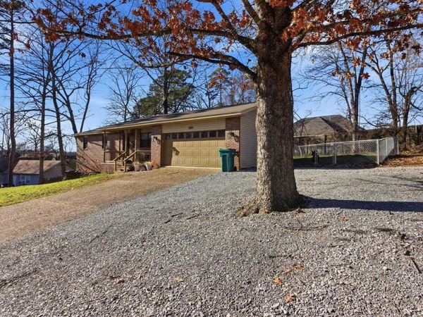 3221 STIVERS, Bryant, AR 72022