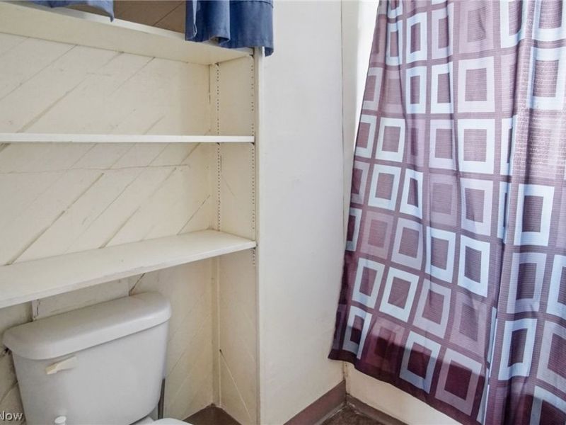 660 Hollibaugh Avenue, Akron, OH 44310 Photo 10