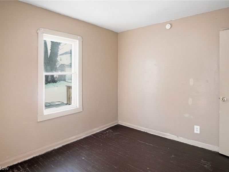 660 Hollibaugh Avenue, Akron, OH 44310 Photo 13