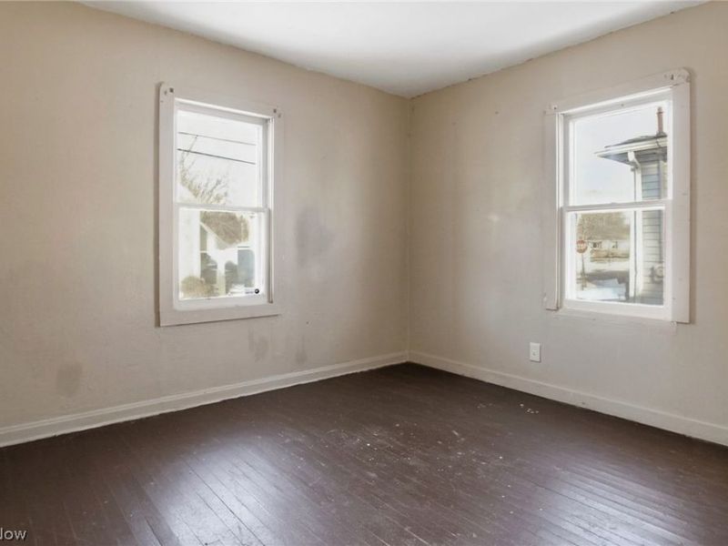 660 Hollibaugh Avenue, Akron, OH 44310 Photo 8