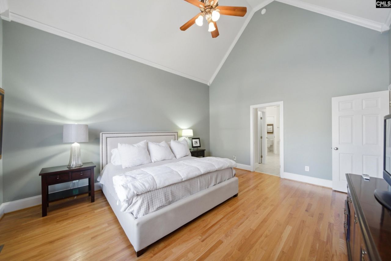 58 Silver Maple Court  Photo 13