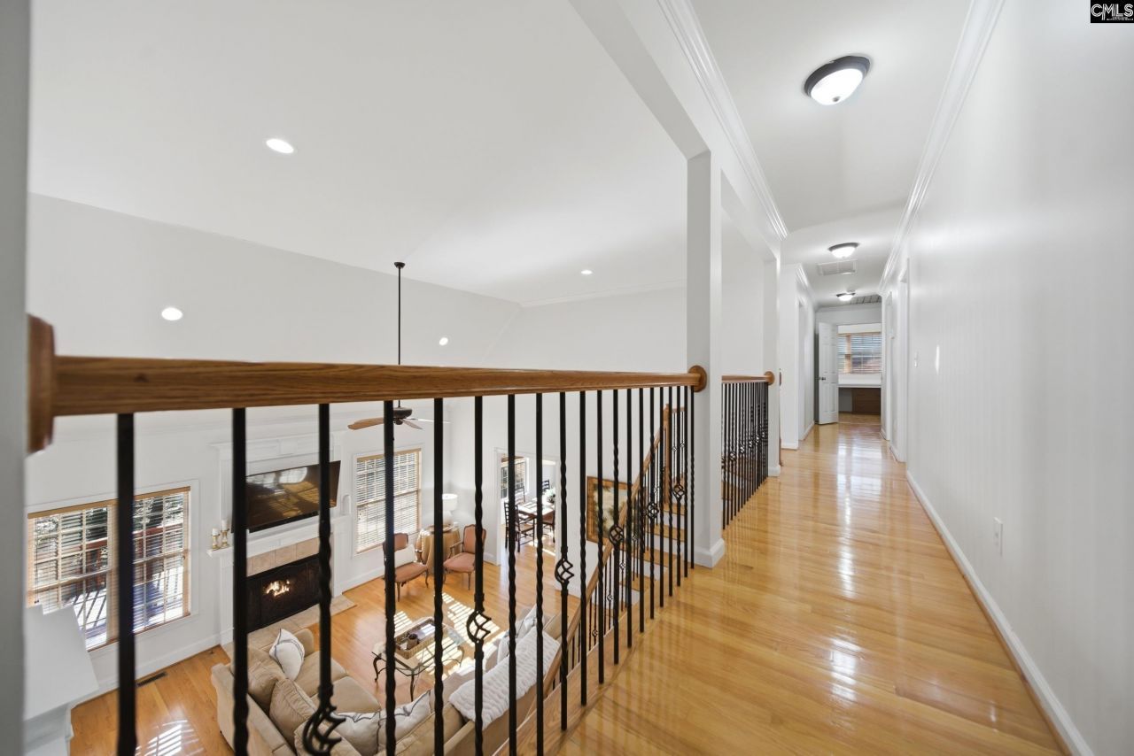 58 Silver Maple Court  Photo 18