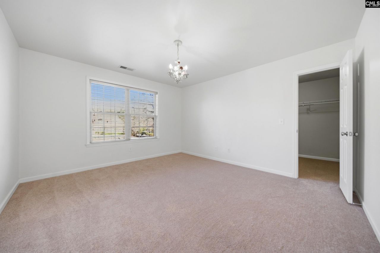 58 Silver Maple Court  Photo 19