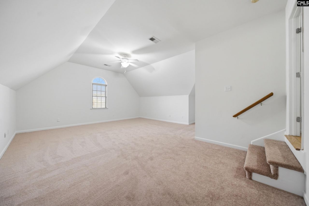 58 Silver Maple Court  Photo 23