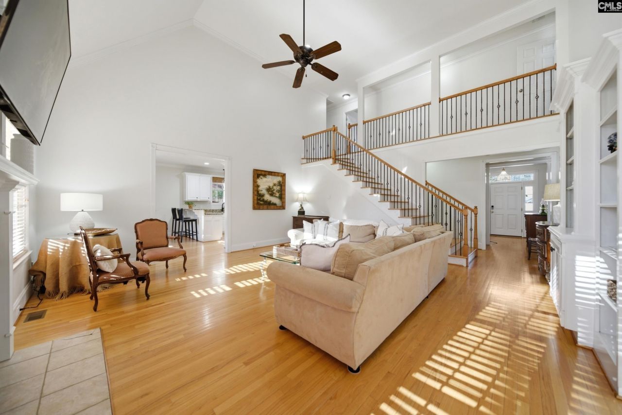 58 Silver Maple Court  Photo 6