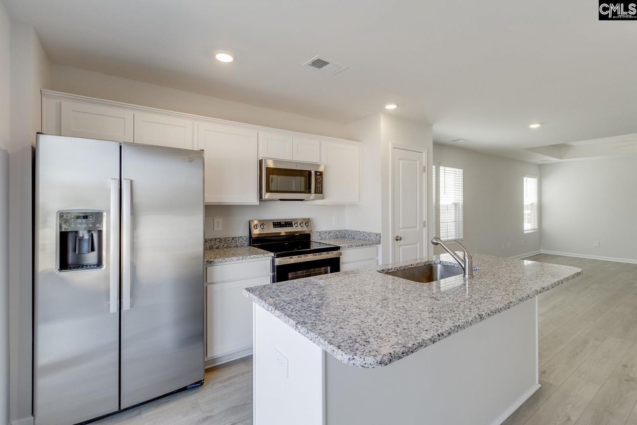 4030 Monetta Drive Photo 4