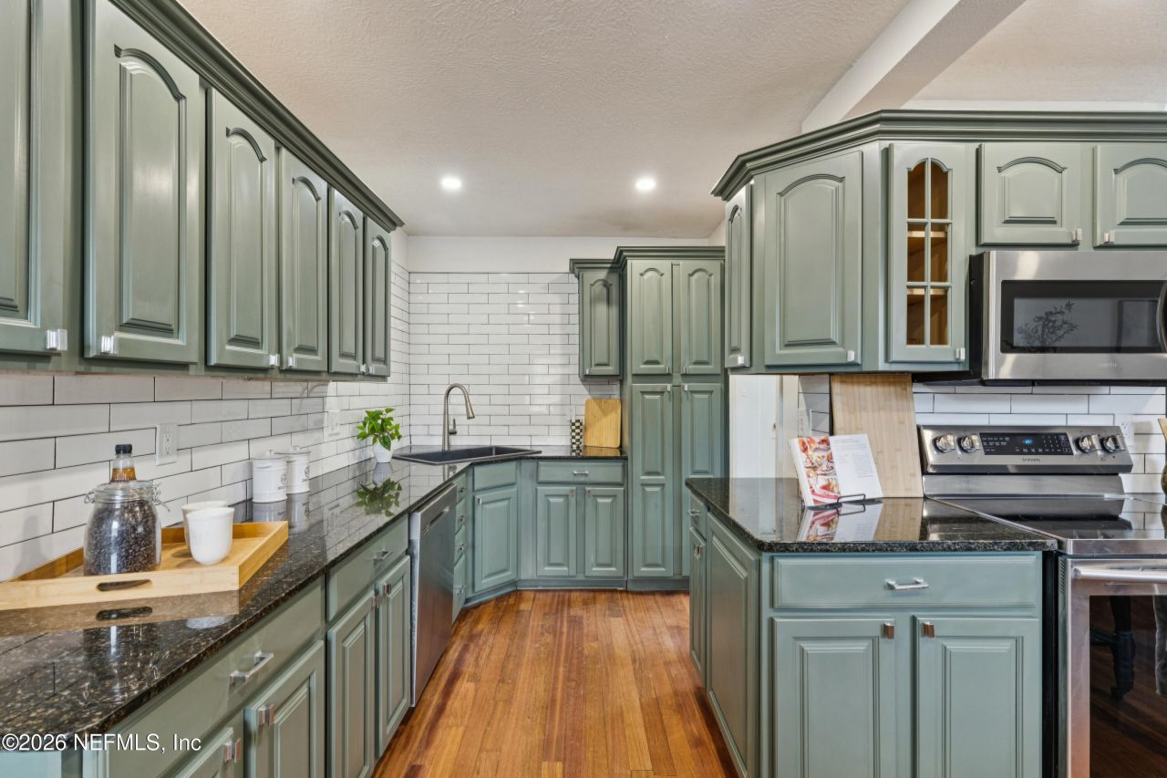 1900 Lake Shore Boulevard, Jacksonville, FL 32210 Photo