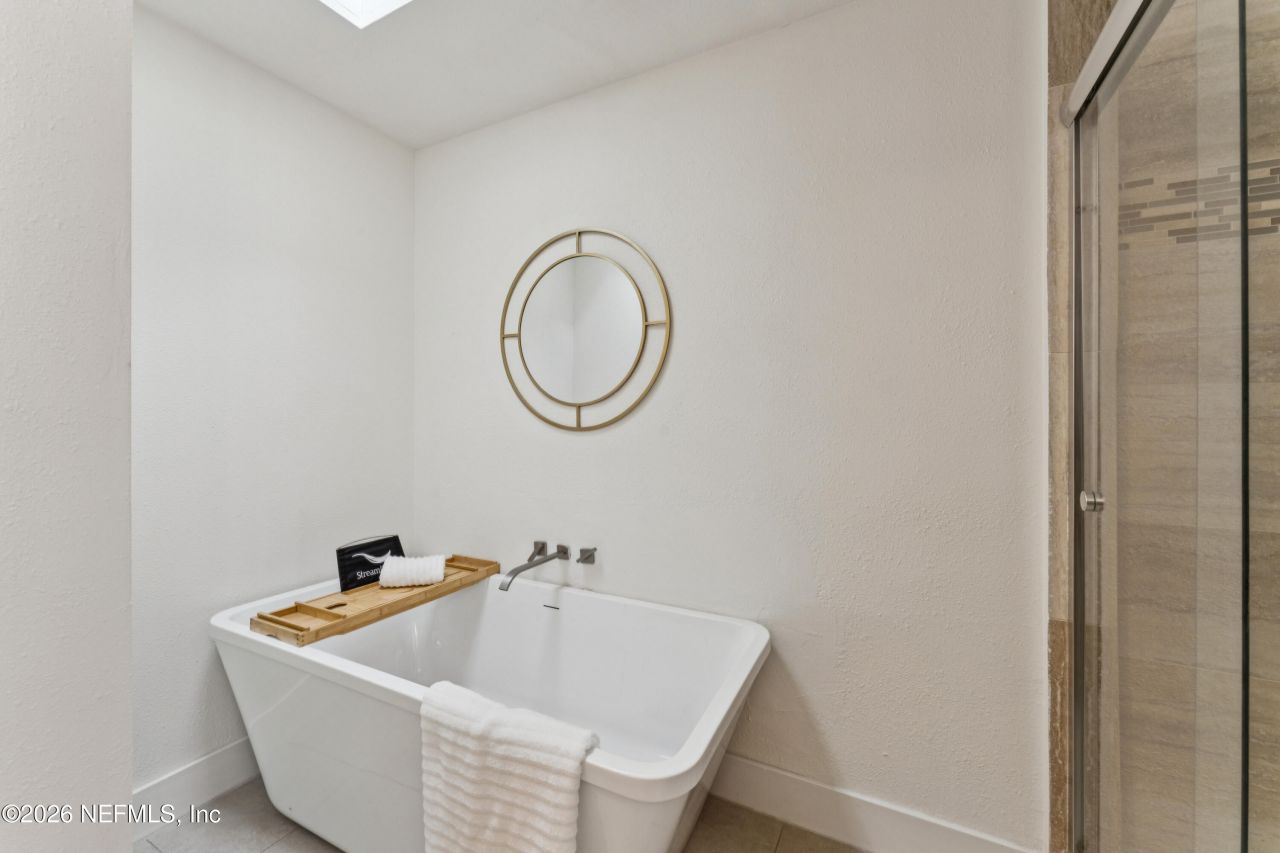 1900 Lake Shore Boulevard, Jacksonville, FL 32210 Photo