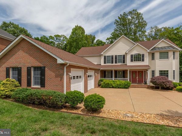 1001 FEATHERSTON COURT, FREDERICKSBURG, VA 22401
