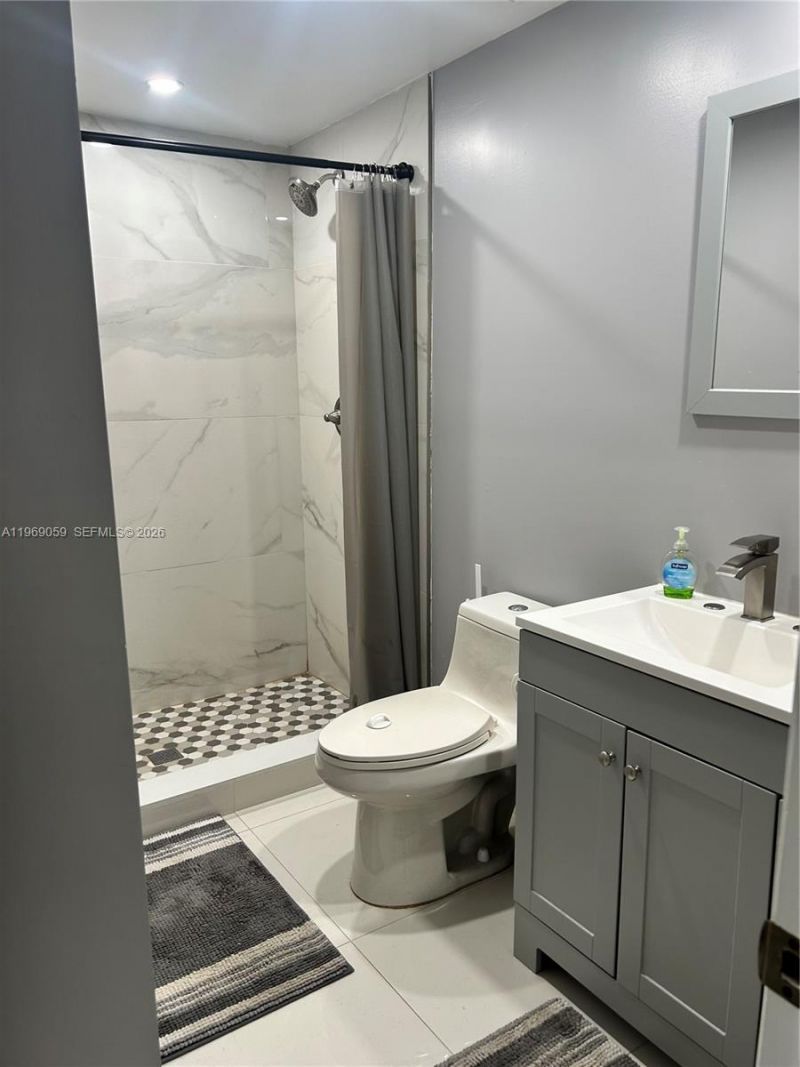 3633 SW 12th Ct , Unit 3, Fort Lauderdale, FL 33312 Photo