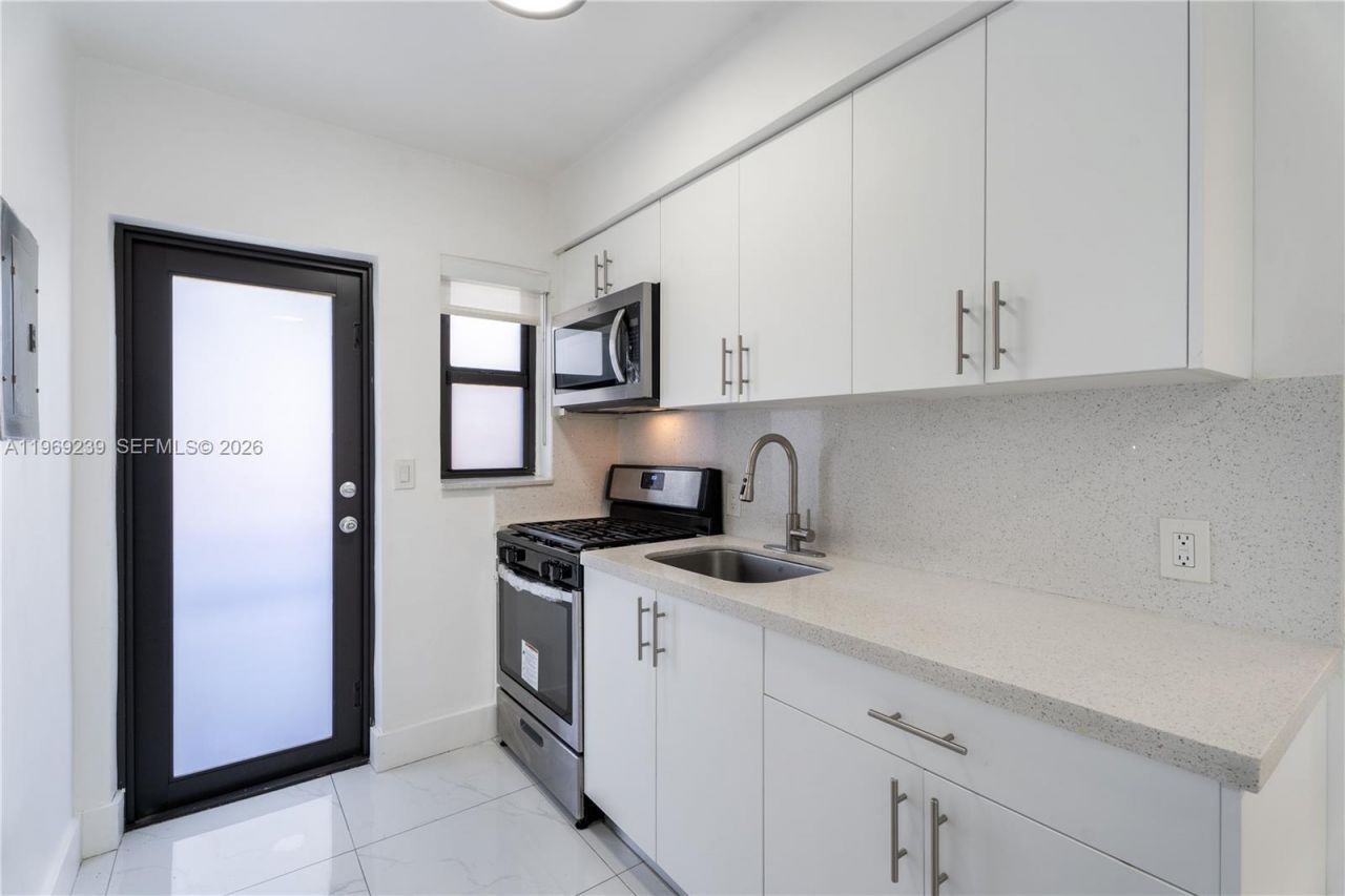 705 83rd St , Unit 5, Miami Beach, FL 33141 Photo