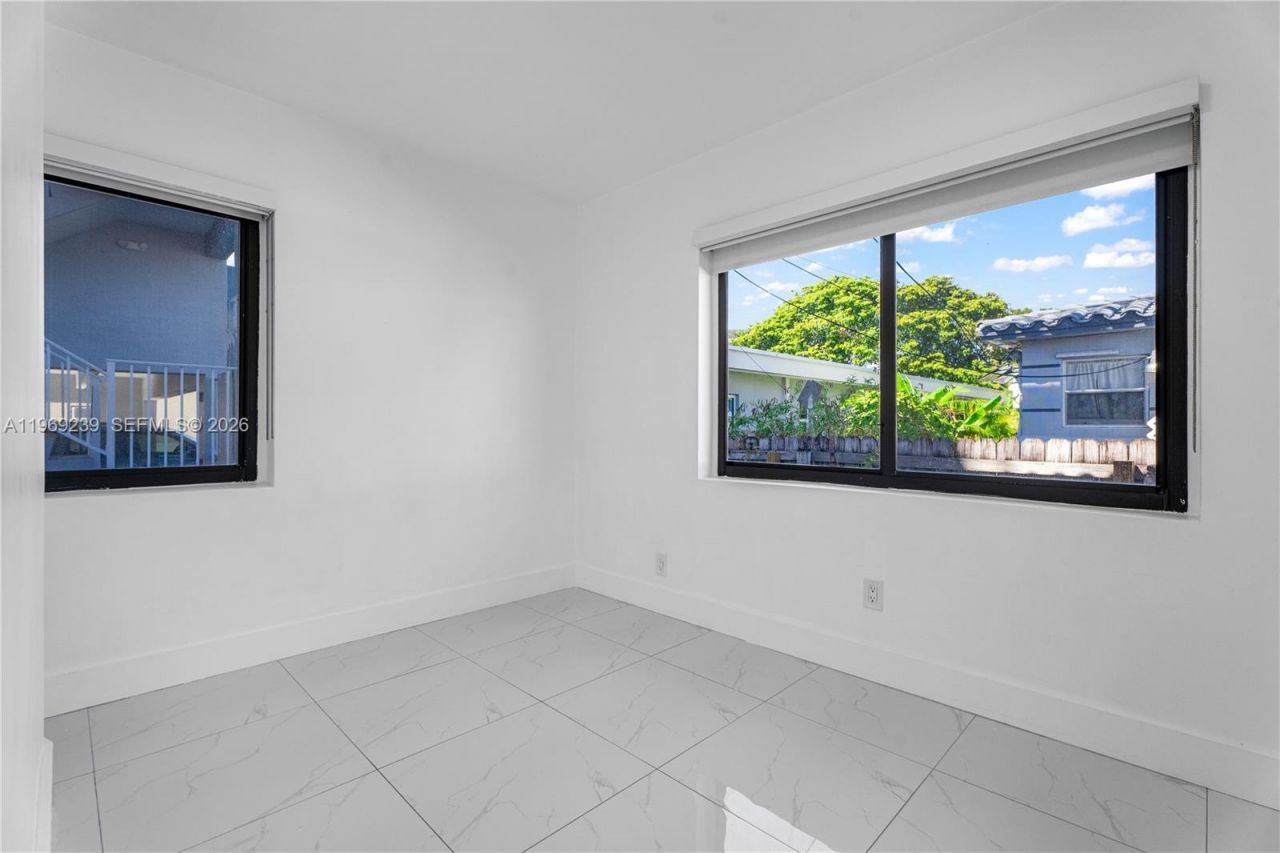 705 83rd St , Unit 5, Miami Beach, FL 33141 Photo